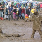Mud bath !  Glastonbury 2004